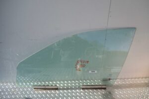 Изображение товара 128305 - 00128305 steklo dveri perednej levoj Volvo 850