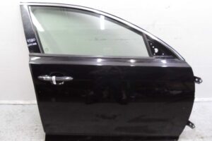 Изображение товара 129165 - 00129165 dver perednyaya pravaya 