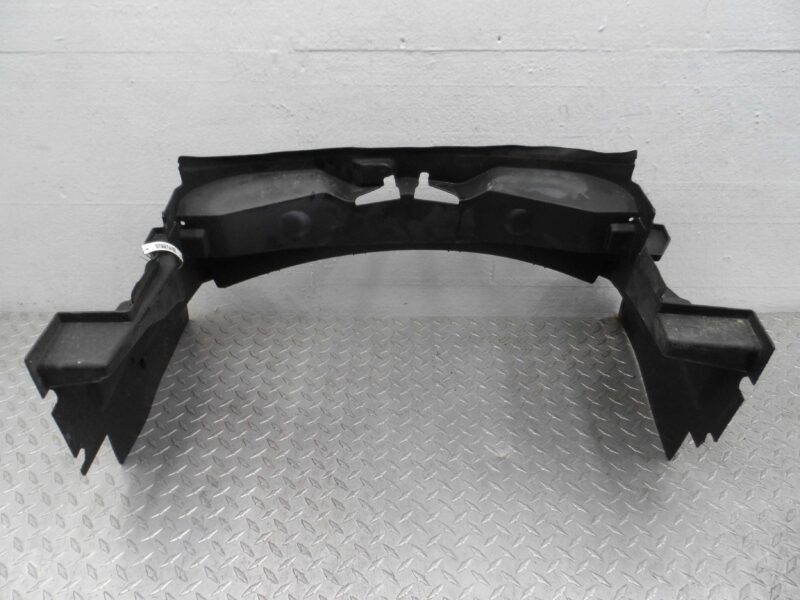 Изображение товара 130860 - 00130860 deflektor radiatora Chevrolet Cobalt