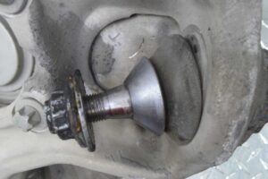 Изображение товара 131731 - 00131731 kulak povorotnyj pravyj Ford Mondeo 2