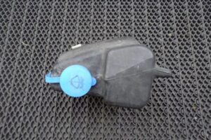 Изображение товара 133519 - 00133519 bachok omyvatelya SAAB 9 3