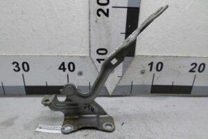 Изображение товара 134044 - 00134044 petlya kryshki bagazhnika Citroen Berlingo