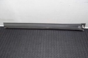 Изображение товара 134432 - 00134432 porog plastikovyj levyj Skoda Yeti