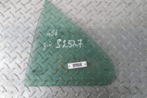 Изображение товара 134696 - 00134696 steklo dveri zadnej levoj Mercedes SLK