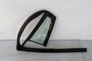 Изображение товара 139031 - 00139031 steklo dveri zadnej pravoj 