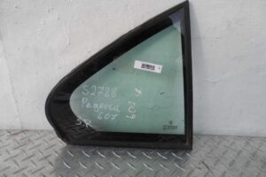 Изображение товара 139124 - 00139124 steklo kuzovnoe pravoe Mercedes Sprinter