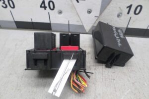 Изображение товара 143883 - 00143883 blok predokhranitelej Chrysler Sebring 3