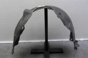 Изображение товара 145574 - 00145574 podkrylok perednij levyj Subaru Legacy