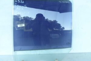 Изображение товара 146921 - 00146921 steklo dveri zadnej levoj 