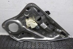 Изображение товара 149177 - 00149177 steklopodemnik zadnij pravyj Ford Transit