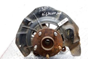 Изображение товара 171690 - 00171690 kulak povorotnyj levyj Skoda Superb