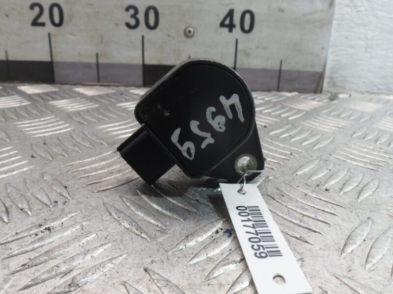 Изображение товара 177059 - 00177059 katushka zazhiganiya Renault Logan