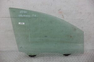 Изображение товара 177562 - 00177562 steklo dveri perednej pravoj 