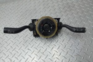 Изображение товара 195860 - 00195860 pereklyuchatel podrulevoj (strekoza) Toyota Matrix