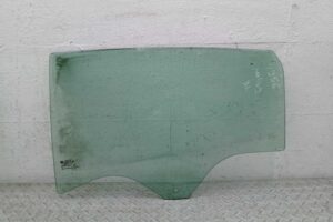 Изображение товара 216363 - 00216363 steklo dveri zadnej levoj 