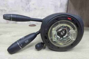 Изображение товара 12131 - 00012131 pereklyuchatel podrulevoj (strekoza) Honda Ridgeline