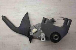 Изображение товара 13586 - 00013586 tormoz ruchnoj Mercedes CLA