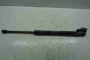 Изображение товара 11635 - 00011635 amortizator kryshki bagazhnika Mercedes CLA