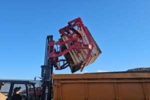 Опрокидыватель контейнеров 135°